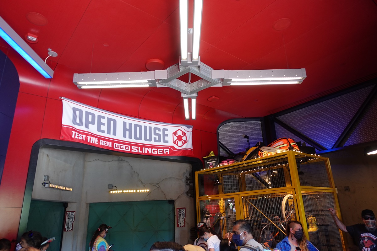 WEB SLINGERS A SpiderMan Adventure Disney California Adventure Park