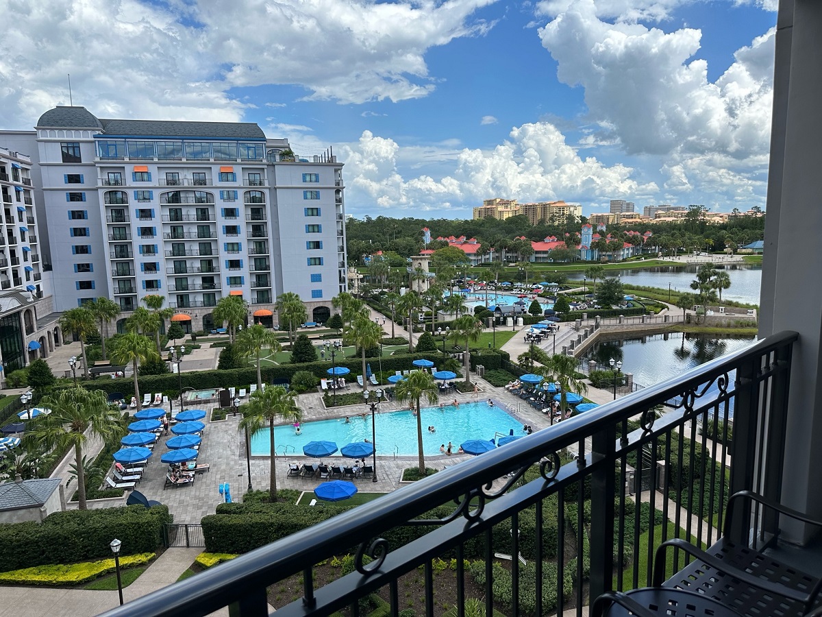 Room View Photo
